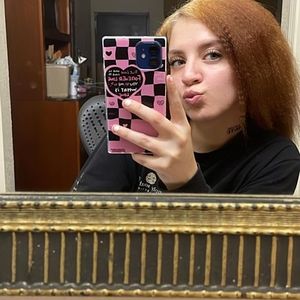 Meet your Posher, Lexi